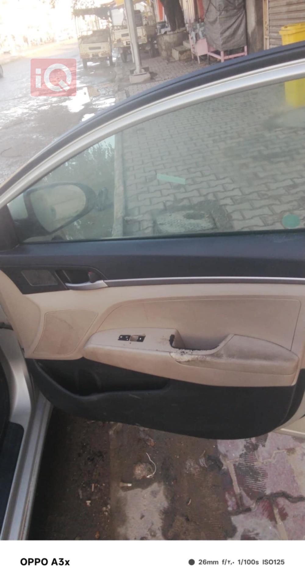 هيونداي النترا